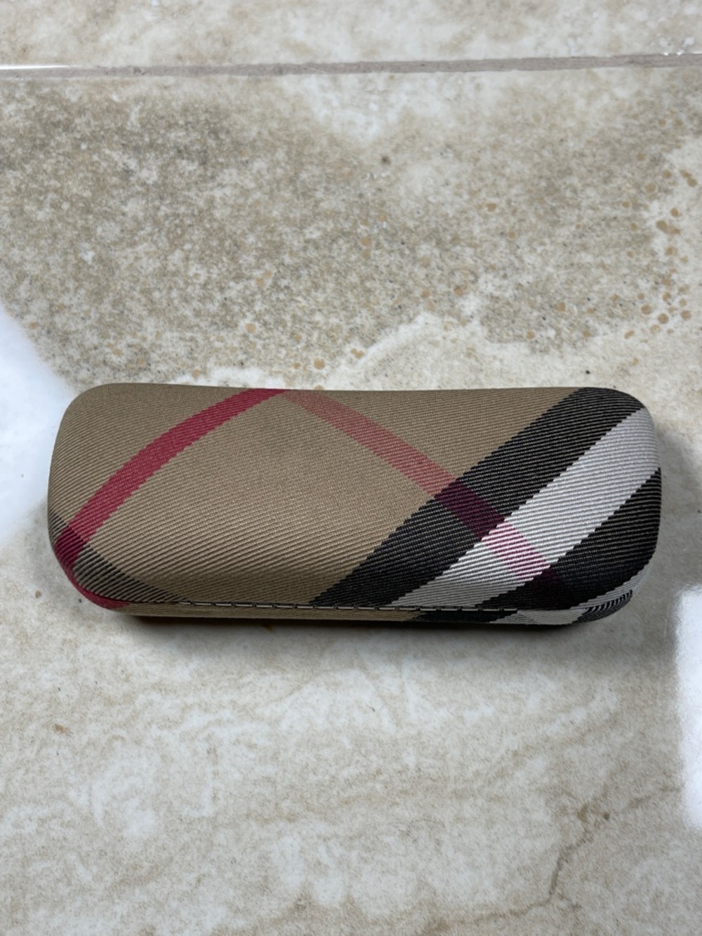 Burberry Beige Tan Black Red Nova Check Eyewear Case - Picture 7 of 13